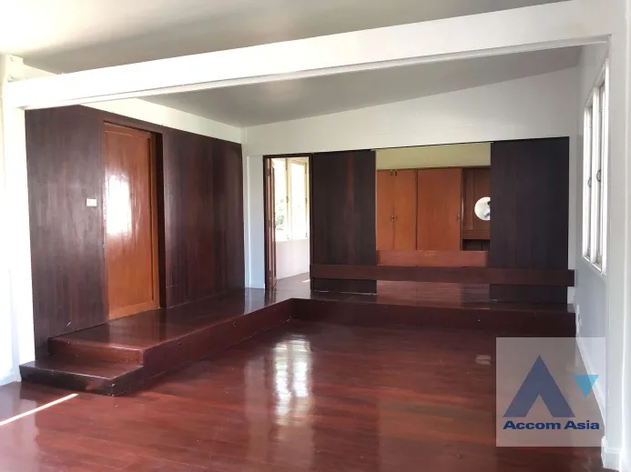 15  House For Rent in Sukhumvit ,Bangkok BTS Ekkamai 1712311