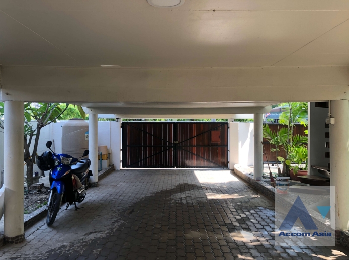  1  House For Rent in Sukhumvit ,Bangkok BTS Ekkamai 1712311