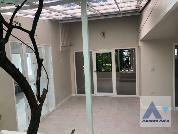 25  House For Rent in Sukhumvit ,Bangkok BTS Ekkamai 1712311