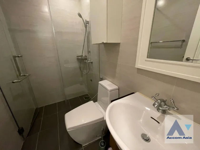 13  2 br Apartment For Rent in Ploenchit ,Bangkok BTS Ploenchit at Step to Lumpini Park 20523