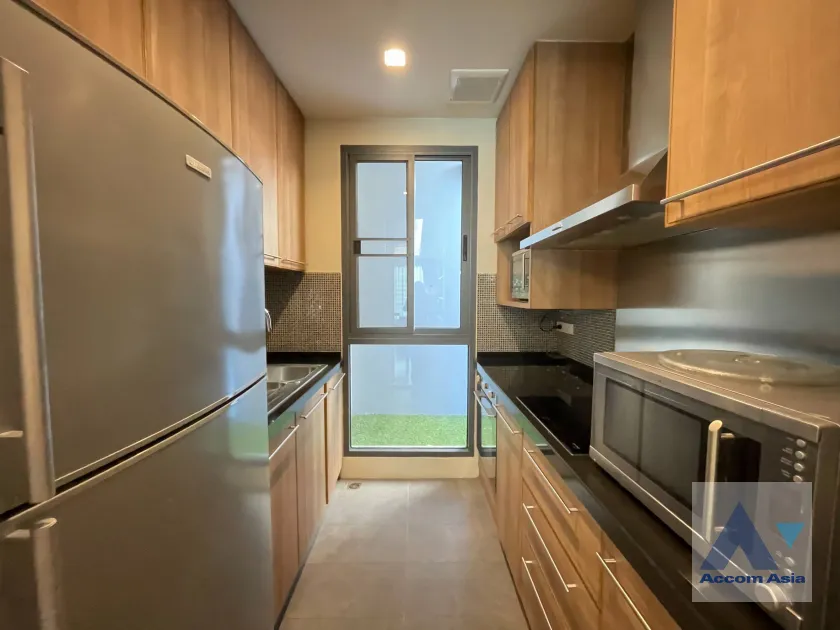 5  2 br Apartment For Rent in Ploenchit ,Bangkok BTS Ploenchit at Step to Lumpini Park 20523