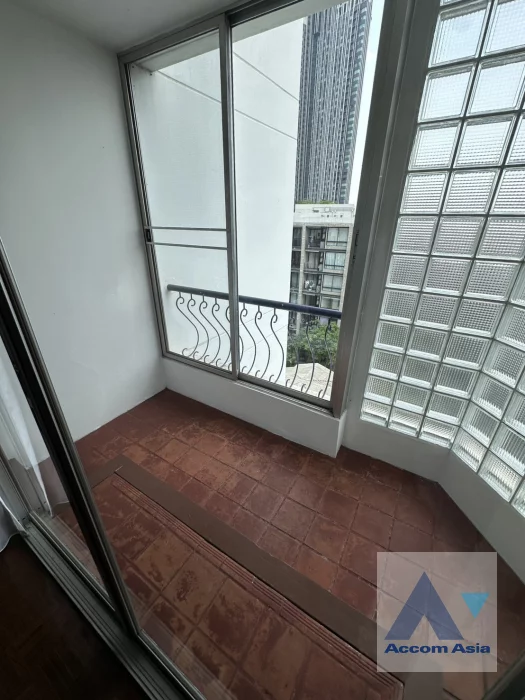 23  4 br Apartment For Rent in Ploenchit ,Bangkok BTS Ploenchit at Charming Style 1512369