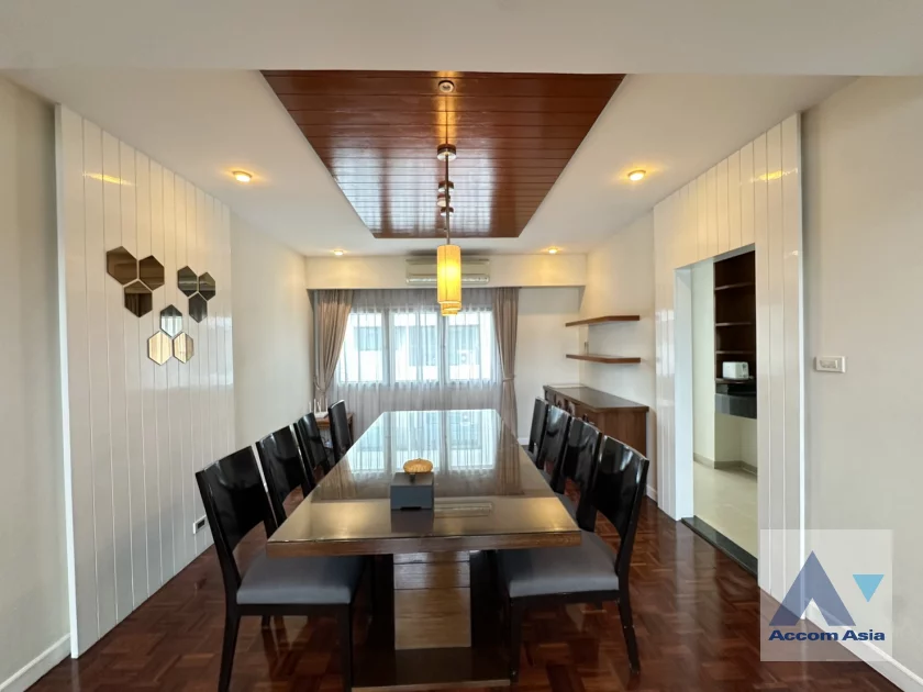 unitDuplex Condo, Penthouse |  4 Bedrooms  Apartment For Rent in Ploenchit, Bangkok  near BTS Ploenchit (1512369)