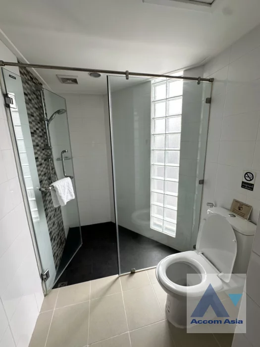 22  4 br Apartment For Rent in Ploenchit ,Bangkok BTS Ploenchit at Charming Style 1512369