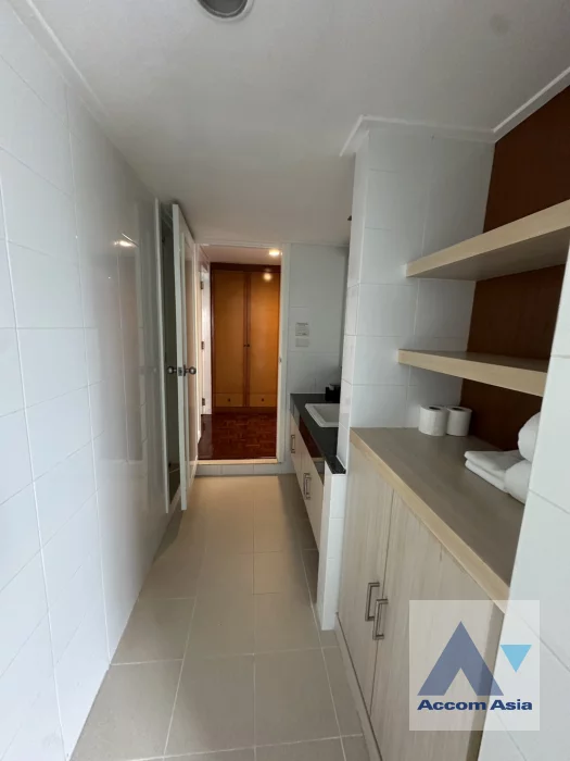 14  4 br Apartment For Rent in Ploenchit ,Bangkok BTS Ploenchit at Charming Style 1512369