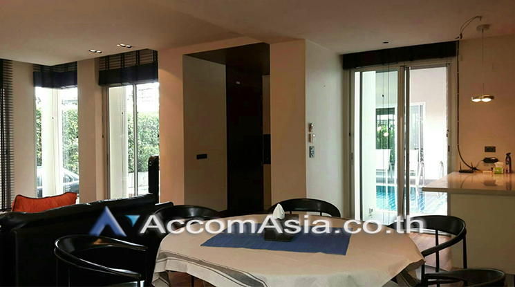  1  5 br House For Rent in Sukhumvit ,Bangkok  at Baan Mai Lom Ruen 1812428