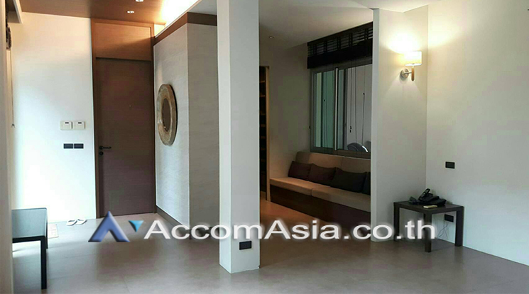 5  5 br House For Rent in Sukhumvit ,Bangkok  at Baan Mai Lom Ruen 1812428