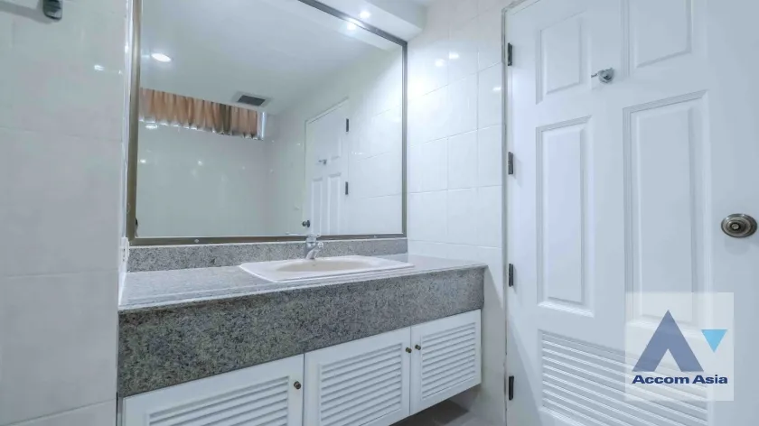 26  3 br Condominium for rent and sale in Sukhumvit ,Bangkok BTS Phrom Phong at Ruamsuk Condominium 1512475