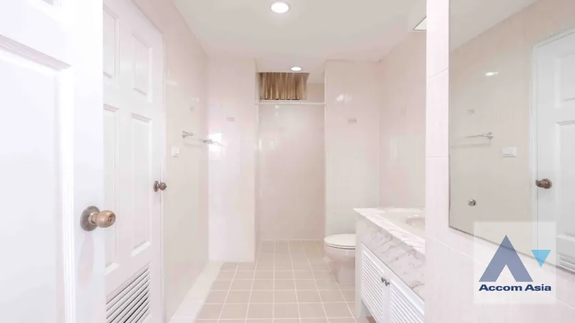 11  3 br Condominium for rent and sale in Sukhumvit ,Bangkok BTS Phrom Phong at Ruamsuk Condominium 1512475