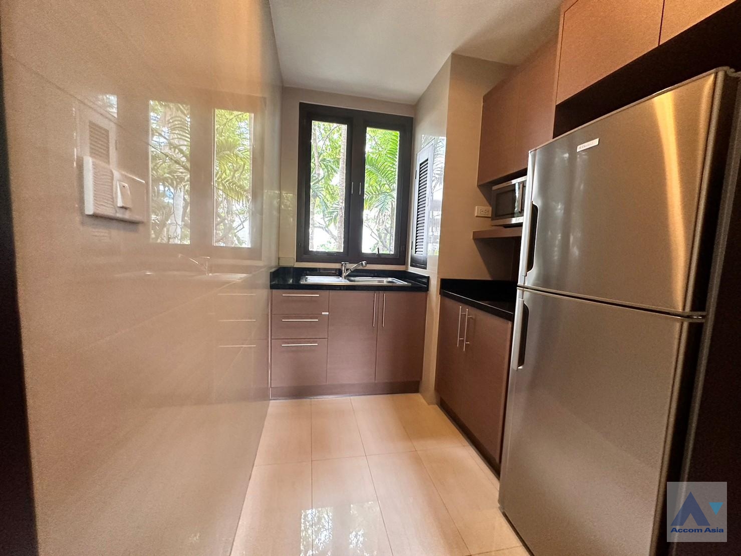 34  4 br House for rent and sale in Sukhumvit ,Bangkok BTS Asok - MRT Sukhumvit at House with pool Exclusive compound 1812512