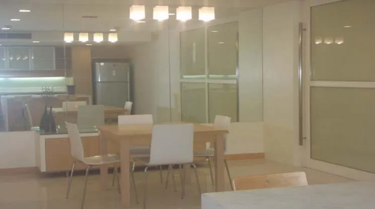  Liang Garden Condominium  2 Bedroom for Rent BRT Thanon Chan in Rama3 Bangkok