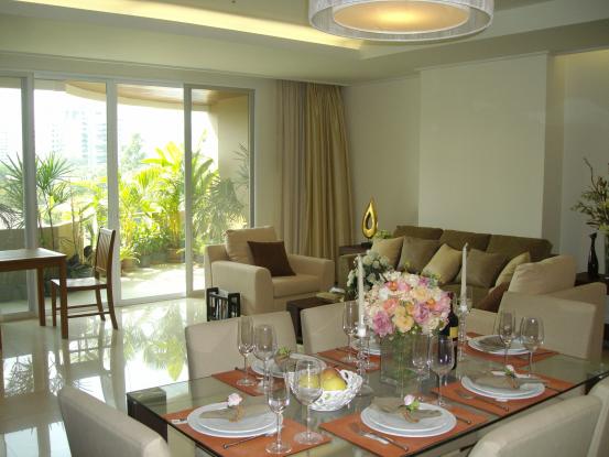  1  3 br Apartment For Rent in Sukhumvit ,Bangkok BTS Phrom Phong at Fully Furnished Suites 1412561