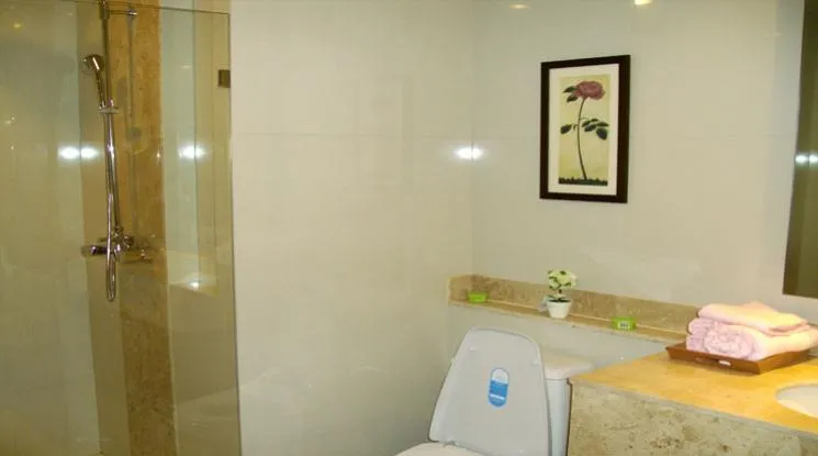 9  3 br Apartment For Rent in Sukhumvit ,Bangkok BTS Phrom Phong at Fully Furnished Suites 1412561