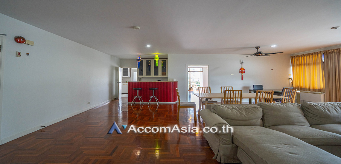  1  3 br Condominium For Rent in Silom ,Bangkok BTS Sala Daeng - MRT Silom at SLD Condominium 1512577
