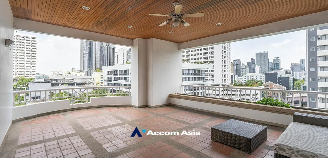 11  4 br Apartment for rent and sale in Sukhumvit ,Bangkok BTS Thong Lo at Greenery area in CBD 10105