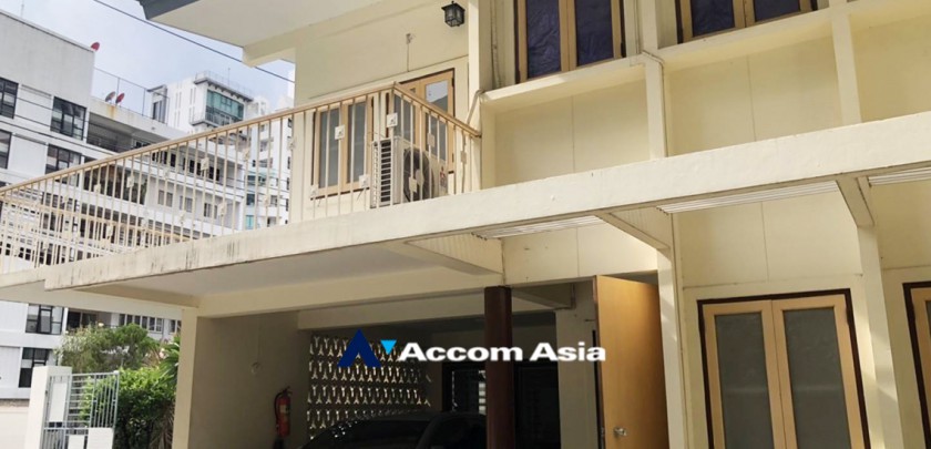  1  2 br House for rent and sale in Sukhumvit ,Bangkok BTS Nana at Homely atmosphere 1812612