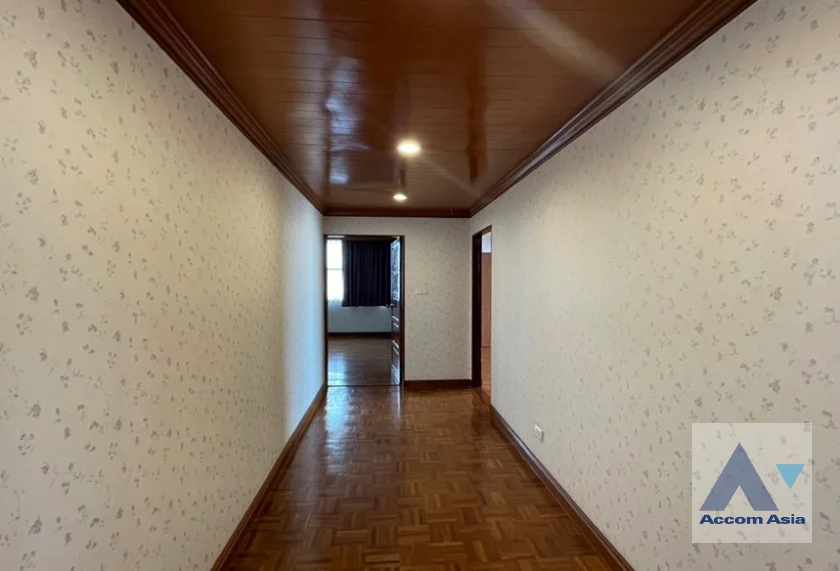 14  3 br Condominium For Rent in Sathorn ,Bangkok MRT Khlong Toei at Baan Yen Akard 20543