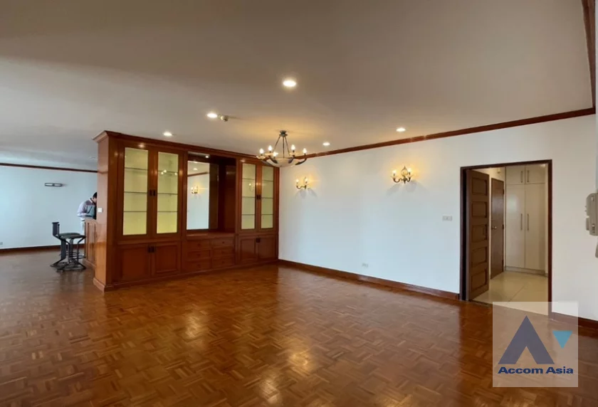  2  3 br Condominium For Rent in Sathorn ,Bangkok MRT Khlong Toei at Baan Yen Akard 20543