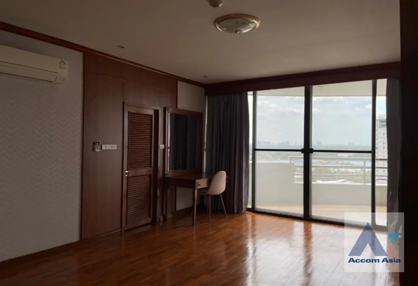 15  3 br Condominium For Rent in Sathorn ,Bangkok MRT Khlong Toei at Baan Yen Akard 20543