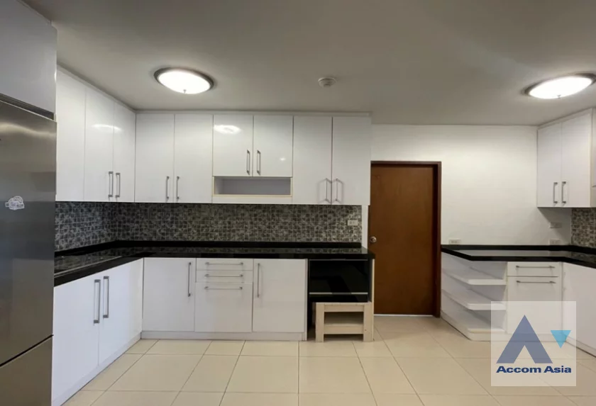 5  3 br Condominium For Rent in Sathorn ,Bangkok MRT Khlong Toei at Baan Yen Akard 20543