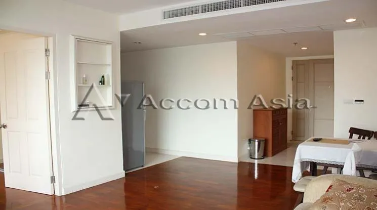 unit 1 Bedroom  Condominium For Rent in Sukhumvit, Bangkok  near BTS Phrom Phong (1512643)