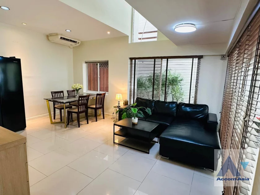  1  5 br House For Rent in Sukhumvit ,Bangkok BTS Phrom Phong 2312674