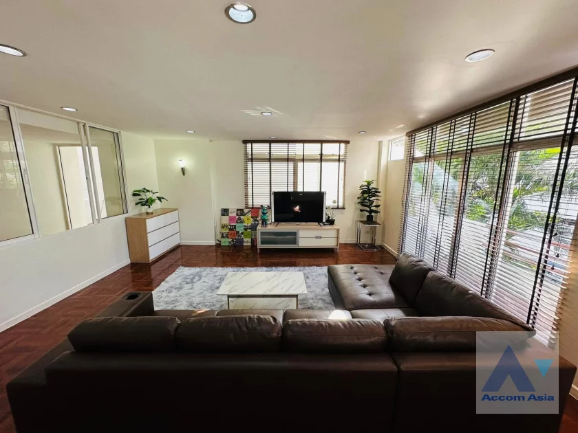 4  5 br House For Rent in Sukhumvit ,Bangkok BTS Phrom Phong 2312674