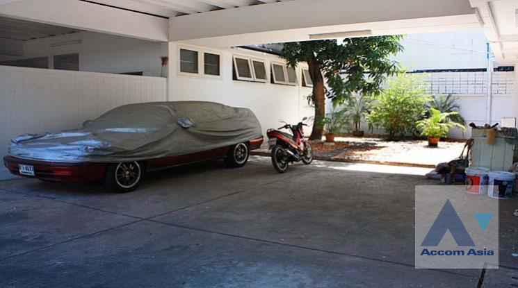 7  4 br House For Rent in Sukhumvit ,Bangkok BTS Phrom Phong at Privacy Living 1812697