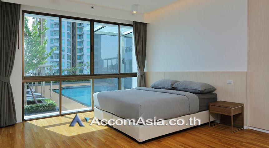 5  3 br Apartment For Rent in Sukhumvit ,Bangkok BTS Phrom Phong at High-Rise Serviced Apartment Near The Em District 1412782