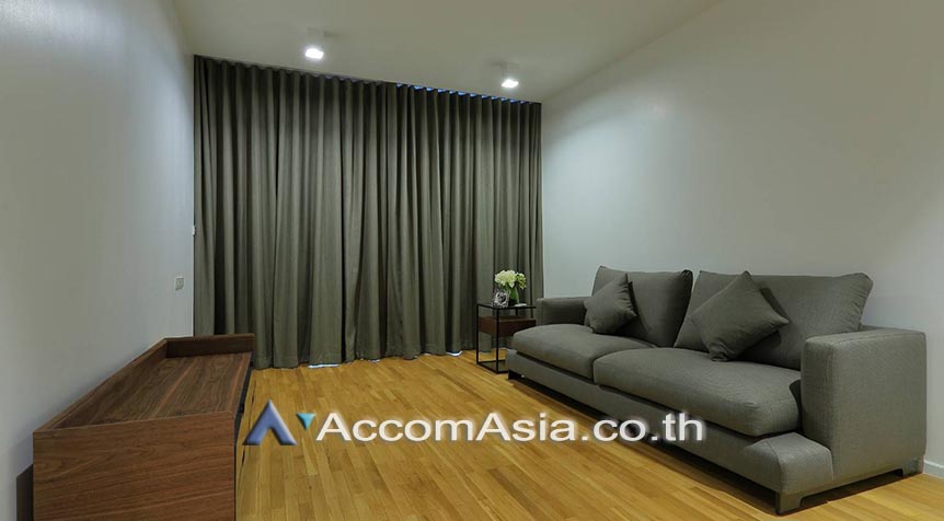 6  3 br Apartment For Rent in Sukhumvit ,Bangkok BTS Phrom Phong at High-Rise Serviced Apartment Near The Em District 1412782