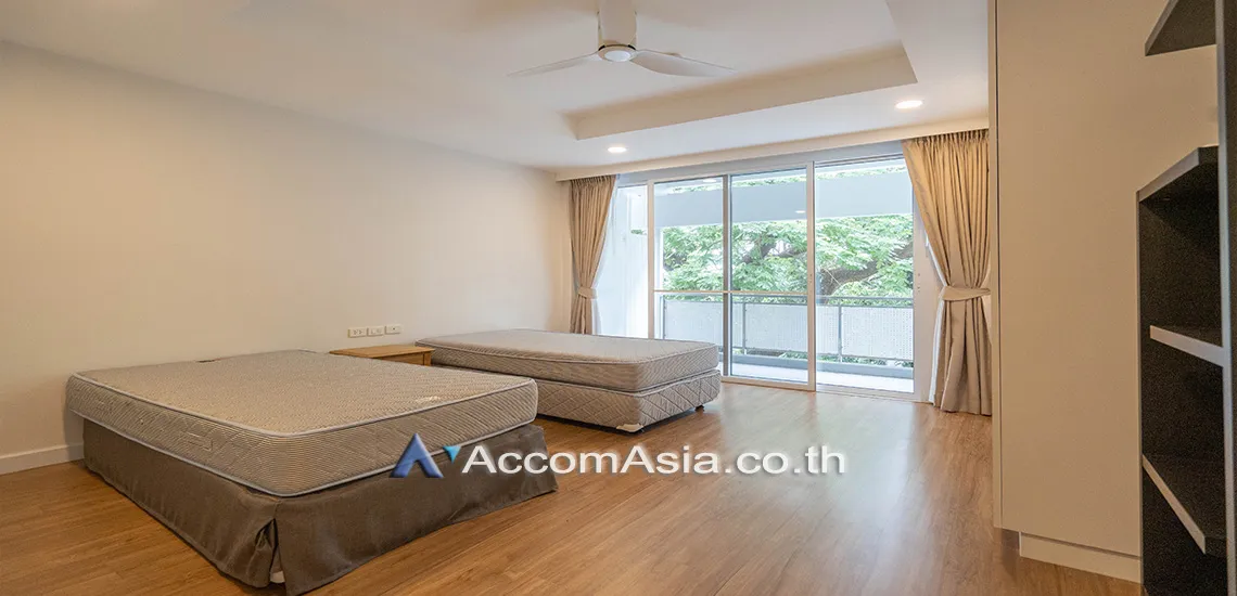 8  3 br Apartment For Rent in Sathorn ,Bangkok BTS Chong Nonsi at Cozy Low-Rise Apartment in a Premium Compound 1412786