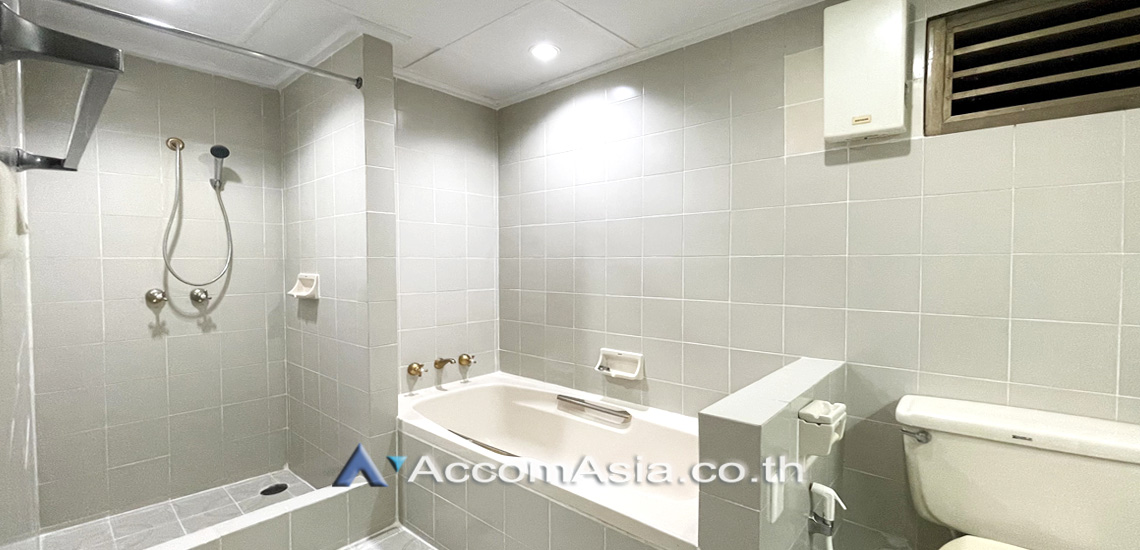 11  3 br Apartment For Rent in Sukhumvit ,Bangkok BTS Phrom Phong at Greenery garden and privacy 1412789