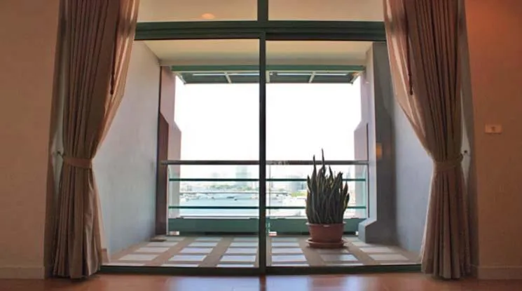 5  2 br Apartment For Rent in Charoen Nakhon ,Bangkok  at Captivating Riverside Charm 1412816