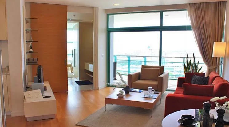 unit 1 Bedroom  Apartment For Rent in Charoen Nakhon, Bangkok  near BTS Saphan Taksin (1412820)