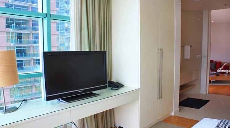 8  1 br Apartment For Rent in Charoen Nakhon ,Bangkok BTS Saphan Taksin at Captivating Riverside Charm 1412820