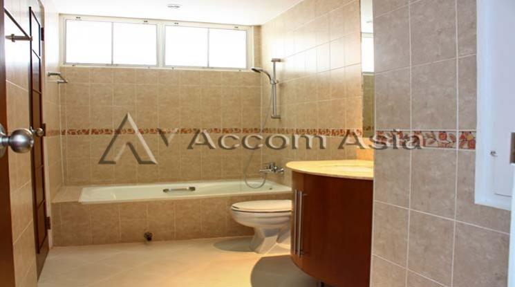 9  4 br Apartment For Rent in Sukhumvit ,Bangkok BTS Phrom Phong at Children Dreaming Place 1412887