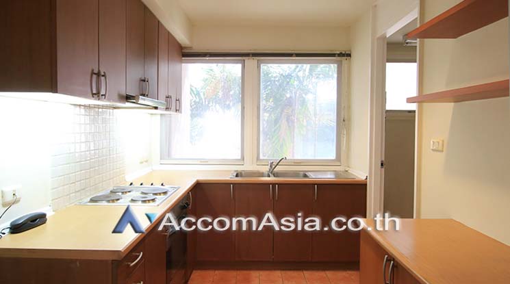 4  2 br Apartment for rent and sale in Ploenchit ,Bangkok BTS Ploenchit at Set among tropical atmosphere 10109