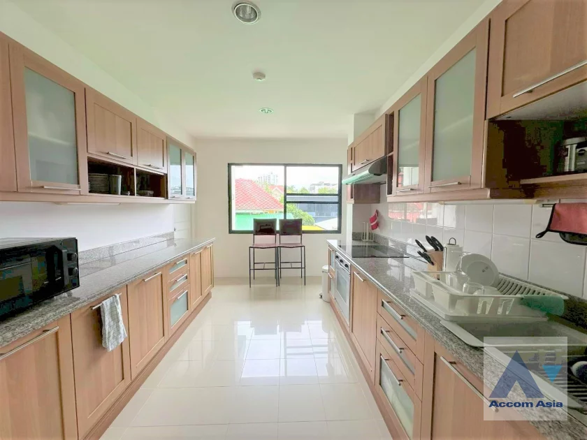 9  4 br Apartment For Rent in Sathorn ,Bangkok BTS Sala Daeng - MRT Lumphini at Secluded Ambiance 20565