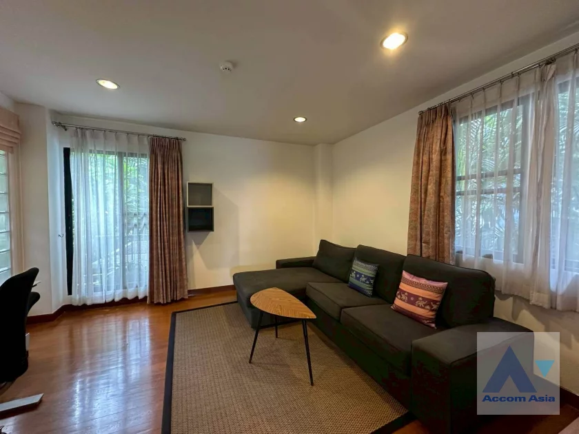 4  4 br Apartment For Rent in Sathorn ,Bangkok BTS Sala Daeng - MRT Lumphini at Secluded Ambiance 20565
