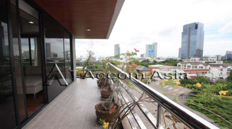 5  2 br Apartment For Rent in Phaholyothin ,Bangkok BTS Ari at Low rise building 1413040