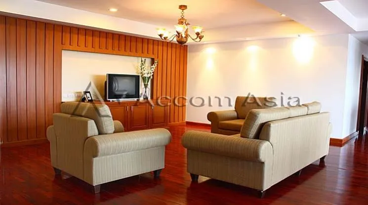 4  3 br Apartment for rent and sale in Ploenchit ,Bangkok BTS Ploenchit at Classic Elegance Residence 1413075