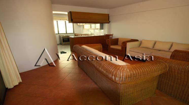 6  5 br Townhouse For Rent in Sathorn ,Bangkok MRT Lumphini - BTS Sala Daeng at A serene townhouse nestled in the city center  50064