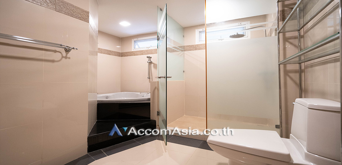 7  3 br Apartment For Rent in Sathorn ,Bangkok BTS Chong Nonsi at The Lush Greenery Residence 1413089