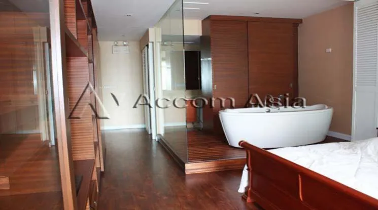 unit Condominium For Rent in Sukhumvit, Bangkok  near BTS Ekkamai (1513119)