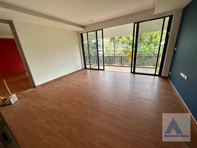  1  4 br Apartment For Rent in Sathorn ,Bangkok BTS Chong Nonsi at The Lush Greenery Residence 10112