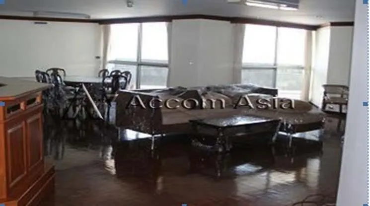  Tai Ping Tower Condominium  4 Bedroom for Rent BTS Ekkamai in Sukhumvit Bangkok