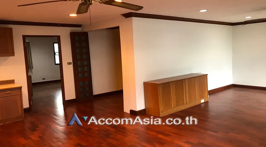 4  4 br Townhouse For Rent in Sukhumvit ,Bangkok BTS Asok - MRT Sukhumvit at Kiarti Thanee City 2513275