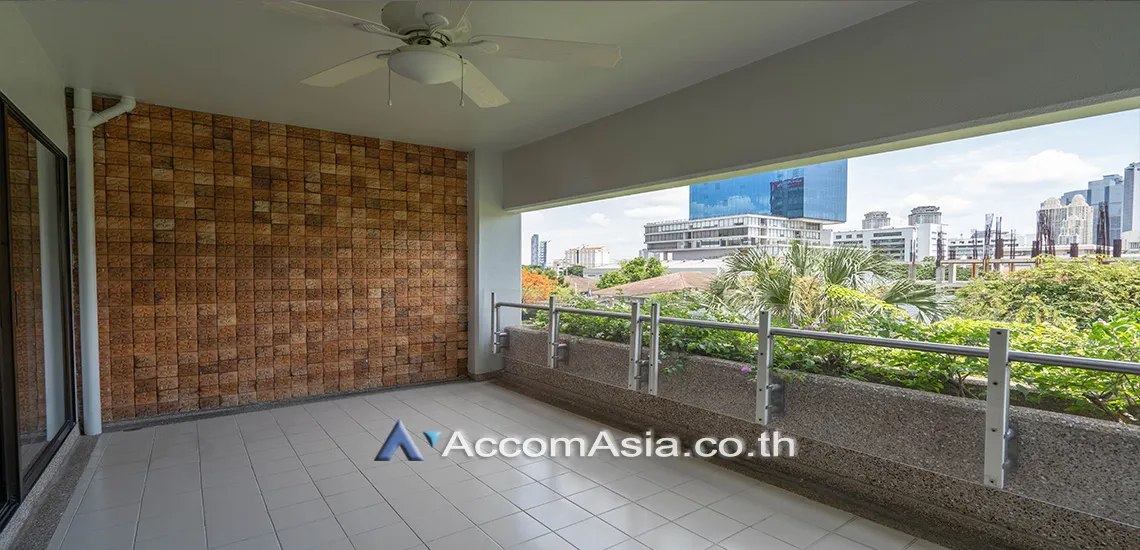 unitPet friendly |  3 Bedrooms  Apartment For Rent in Sathorn, Bangkok  near BTS Chong Nonsi - BRT Technic Krungthep (1413276)