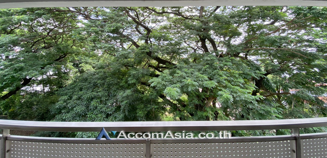 19  4 br Apartment For Rent in Sathorn ,Bangkok BTS Chong Nonsi at Cozy Low-Rise Apartment in a Premium Compound 1413277