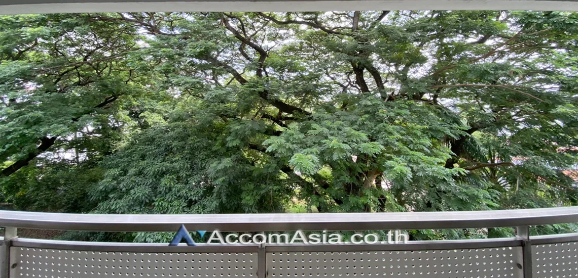 19  4 br Apartment For Rent in Sathorn ,Bangkok BTS Chong Nonsi at Cozy Low-Rise Apartment in a Premium Compound 1413277